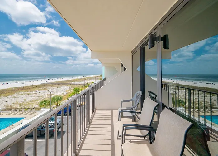 Island Winds East 305