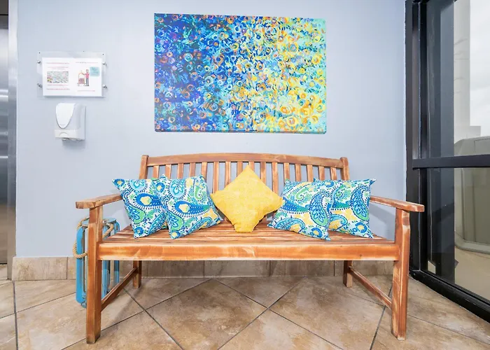 Island Winds East 305 Apartment