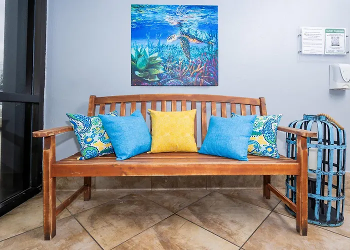 Island Winds East 305 Apartment *