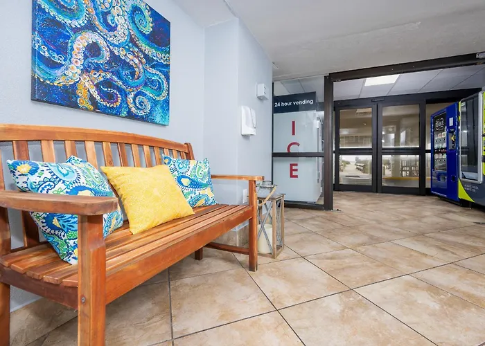 Island Winds East 305 Apartment *