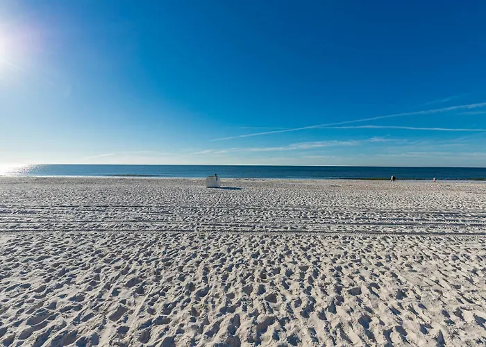 Island Winds East 305 Apartment